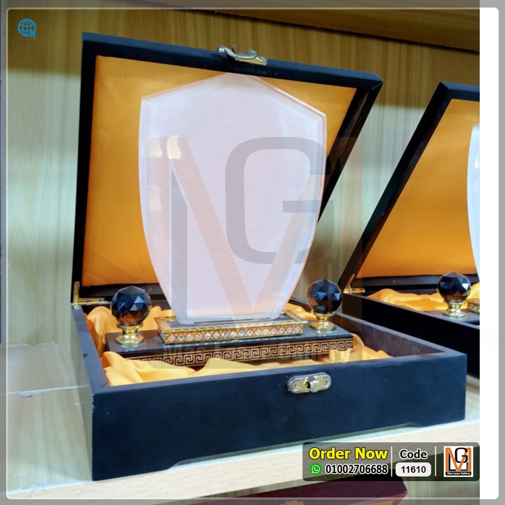 درع كريستال بعلبه خشب  | 11610